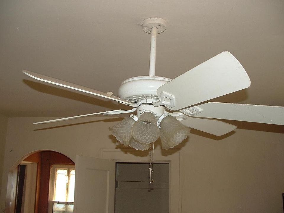 2nd image of 301 N Quincy Ave #A