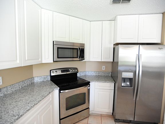 4th image of 14310 Crystal Cove Dr