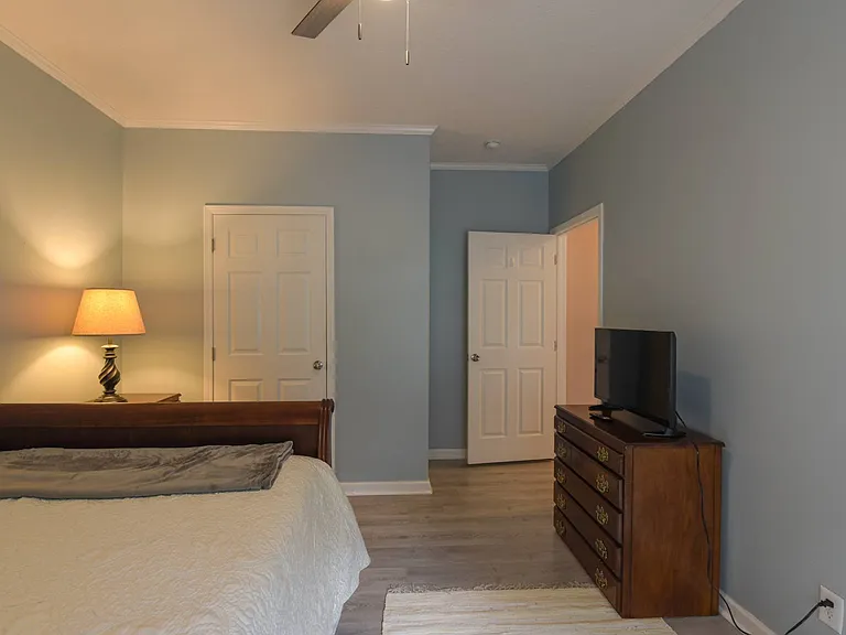 21 Old Pinner Pl — Photo 29
