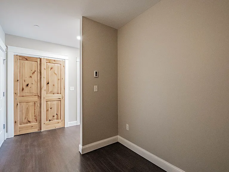 271 Main St #4 — Photo 17
