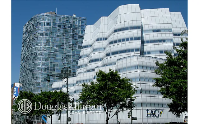 Sold by Douglas Elliman | media 14