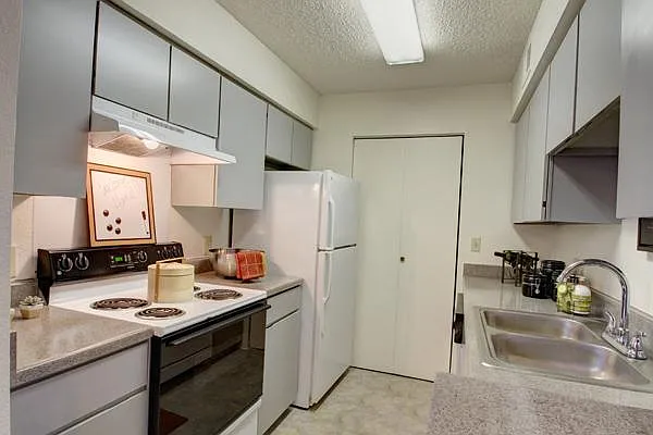 4700 Wimbleton Way — Photo 1