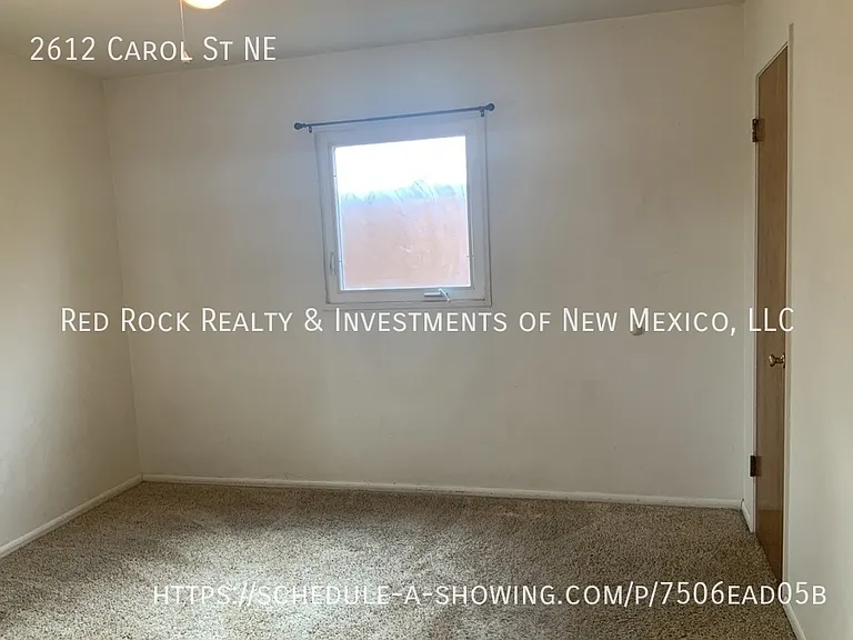 2612 Carol St NE — Photo 14