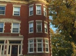 12 Holborn St, Dorchester, MA 02121