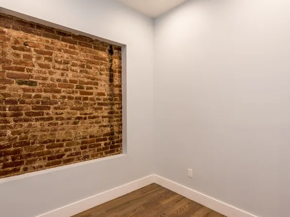 364 Palmetto Street image 10 of 12