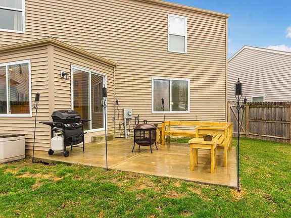 4th image of 748 Tinkers Creek Ln