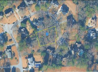 112 Newport Ln SW, Lilburn, GA 30047