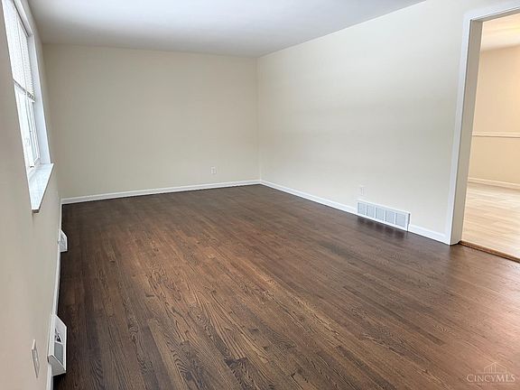 3rd image of 3485 Melodymanor Dr