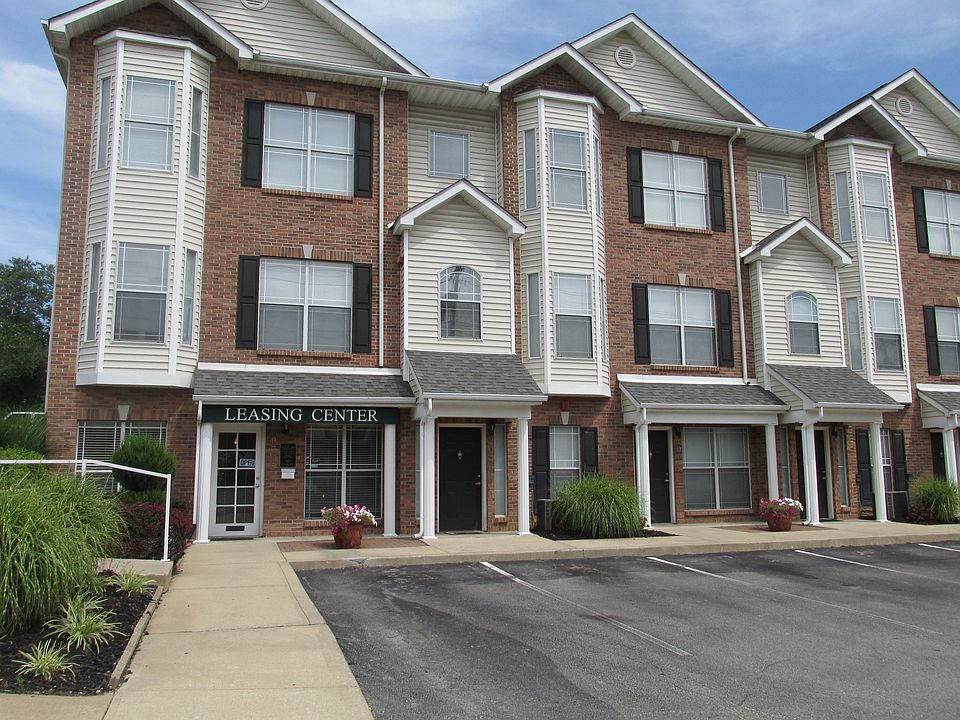 2nd image of 1080 Raritan Dr