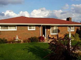 2 Rex Blvd, Monessen, PA 15062