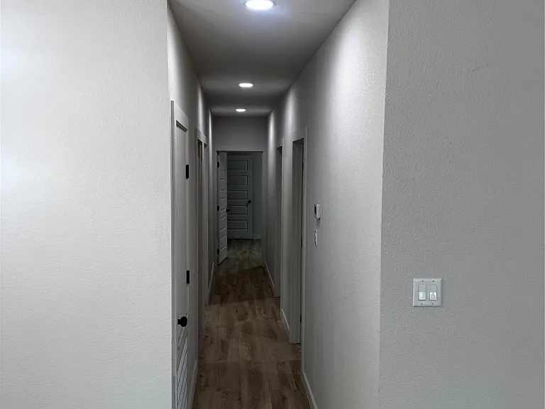 9713 Cargil — Photo 8