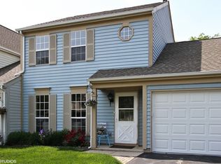 1348 Sunrise Ln, Gurnee, IL 60031