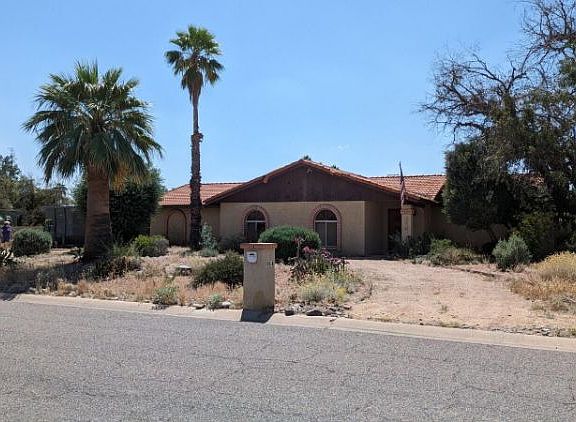 2nd image of 13018 N 70th St