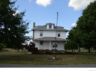 8855 Pearson Rd, MIDDLEPORT, NY 14105