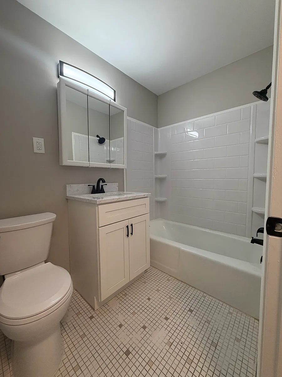 Building Photo - 625 3rd Street E
