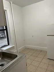 Rented by Jonis Realty
