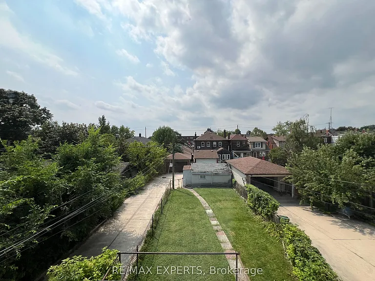 366 Lauder Ave #2 — Photo 20
