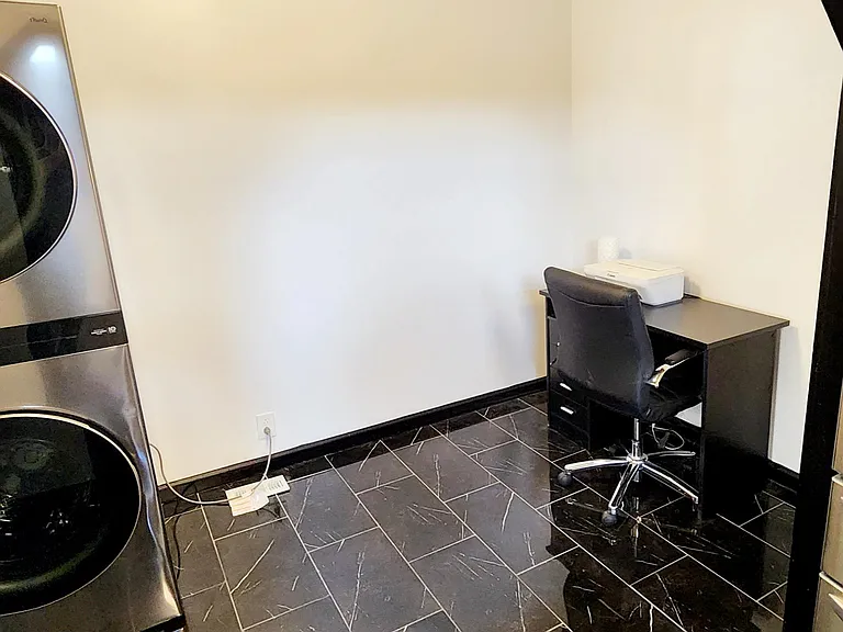 1138 Pacific St #1S — Photo 17