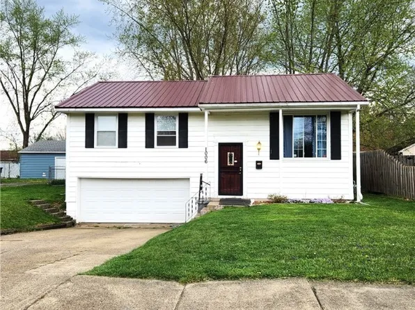 1006 Bennett Ave NW, Warren, OH 44485