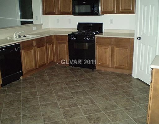 2nd image of 649 Stonehenge Walk Ave