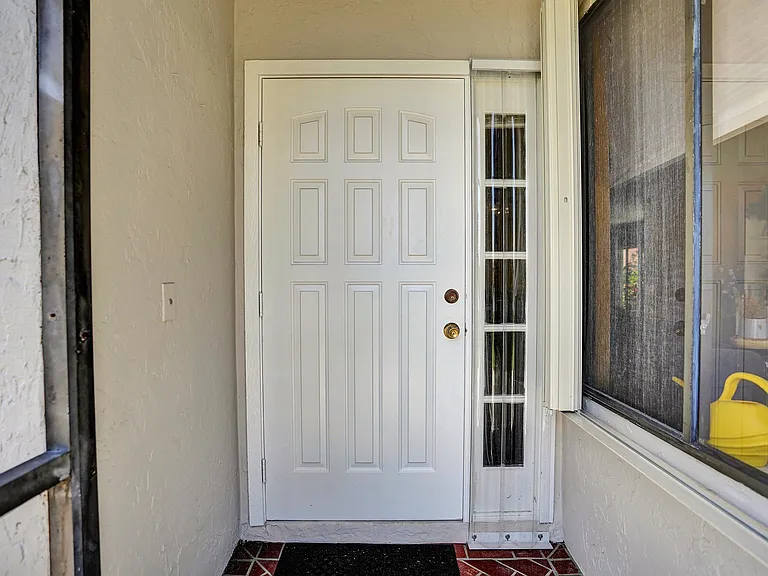 2915 NW 12th St #D — Photo 4