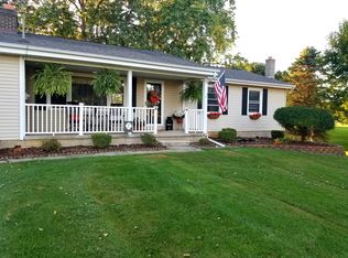 6744 S Lowell Rd, Saint Johns, MI 48879