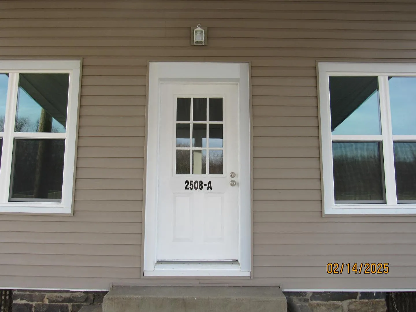 2508 Main St. - Apt A — Photo 2