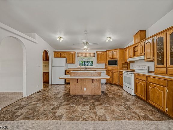 5th image of 5461 E Navajo Blvd