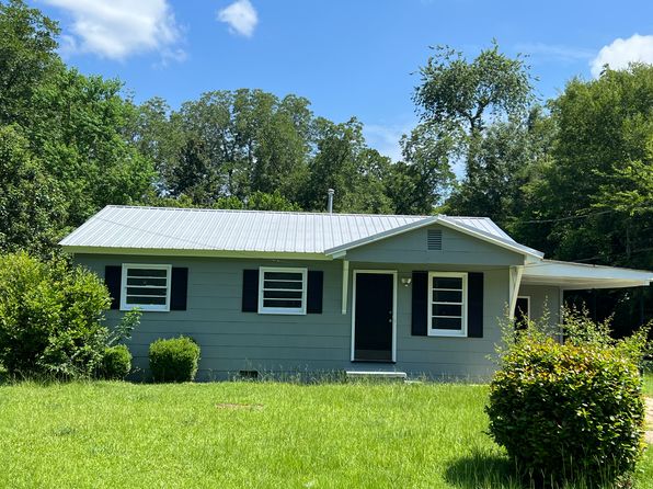 212 Edward Dr