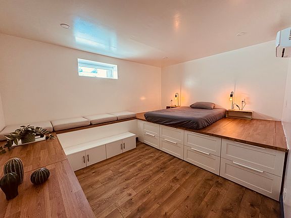 3rd image of 651 Walnut St #2BS