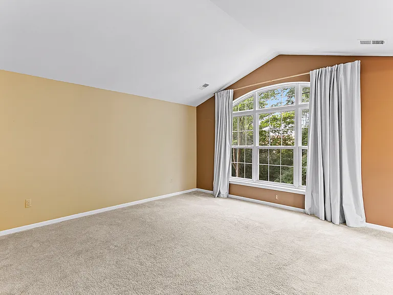 47975 Cardiff Ave — Photo 7