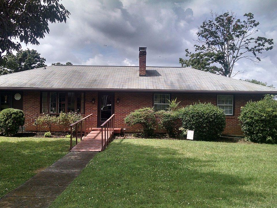 1st image of 6708 Greenway Dr