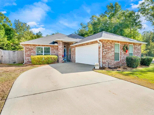 4304 Village Oak Ln, Pace, FL 32571