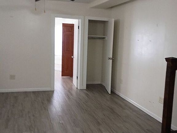 2nd image of 1117 N Christiana Ave #G