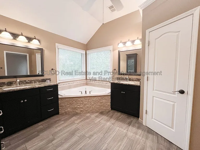11453 Cody St — Photo 8