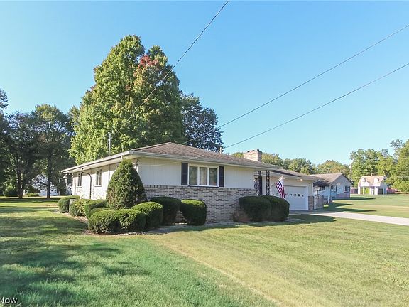 2nd image of 4908 Woodlawn Ave