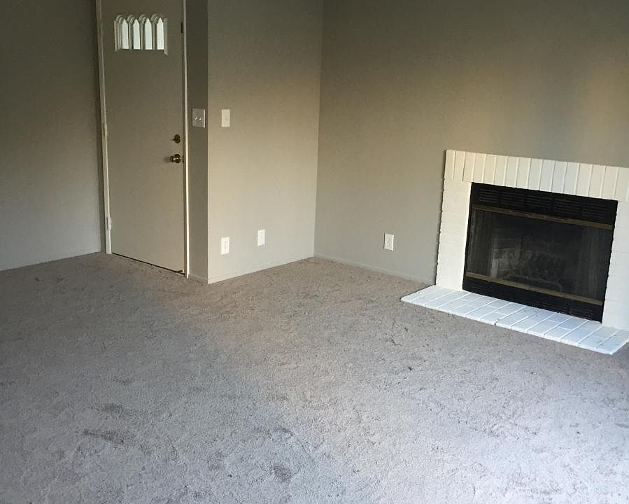 1st image of 2914 Liberty Dr