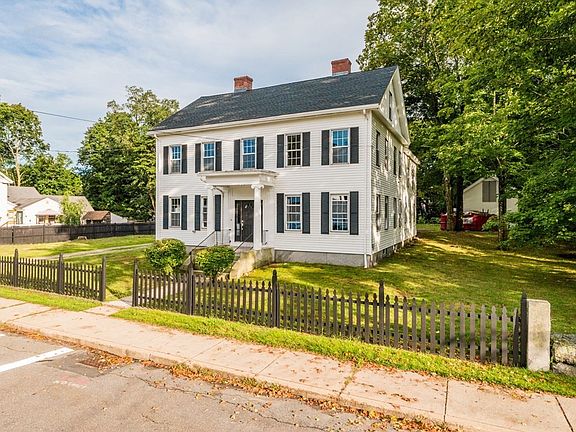 2nd image of 38 Old Elm St