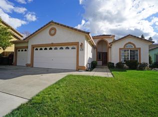 2279 Auburn Ravine Dr, Lincoln, CA 95648