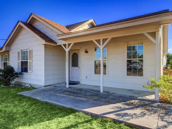 720 Fallen Oak, Bertram, TX 78605