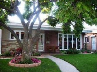 5140 Estes Ave, Skokie, IL 60077