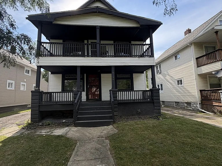 3517 E 110th St — Photo 1