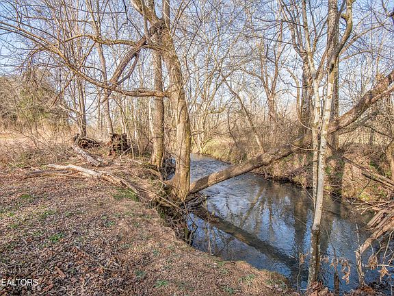 4th image of 259 Sherman Rd