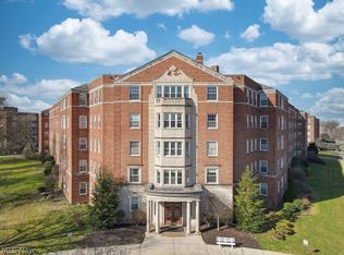 13800 Fairhill Rd APT 203, Shaker Heights, OH 44120