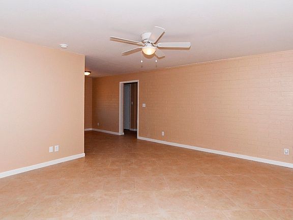 5th image of 14205 N 3rd Ave