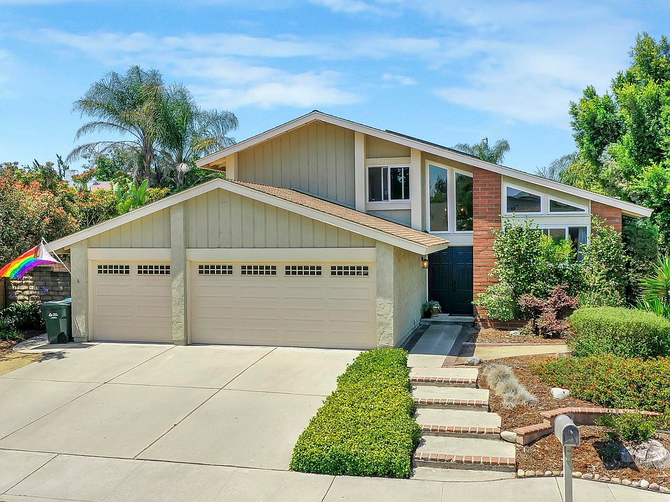 1st image of 688 Zinnia Ct