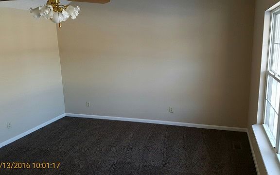 5th image of 136 Joseph Dr