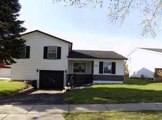 713 Terry Rd, Glendale Heights, IL 60139