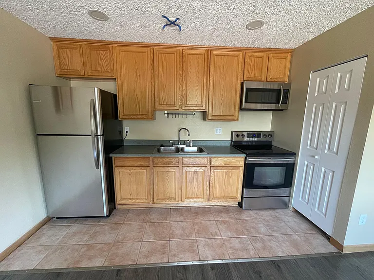 3000 Colorado Ave #H232 — Photo 4