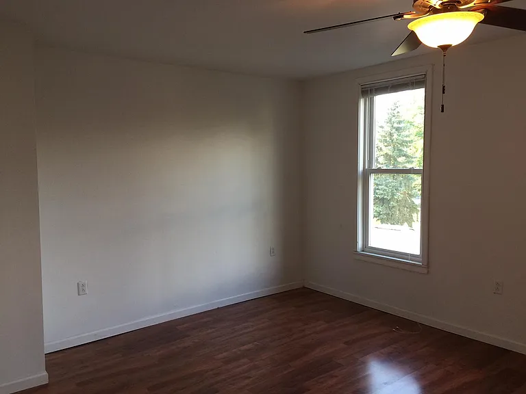 1507 Capouse Ave — Photo 17